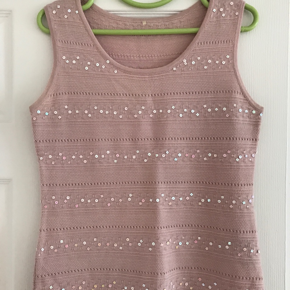 Knitted tank top with sequin decoration